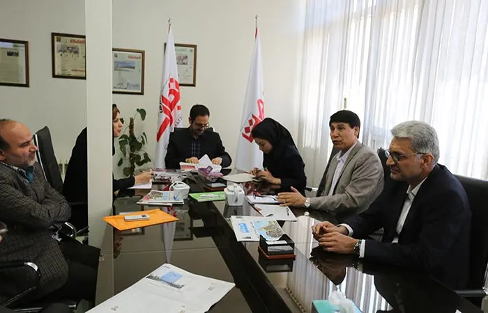 moghayese4.jpg