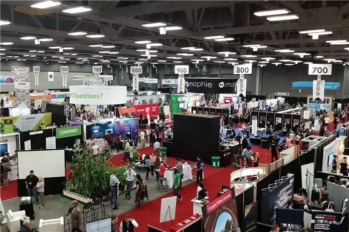 exhibition-iran.jpg
