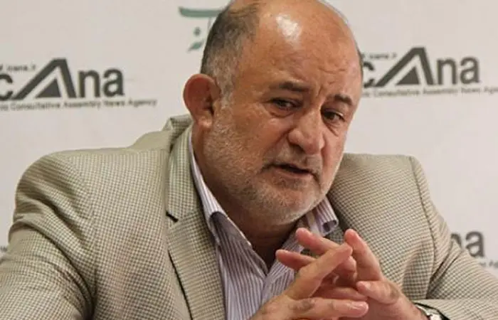 ghazipoor-majles76.jpg