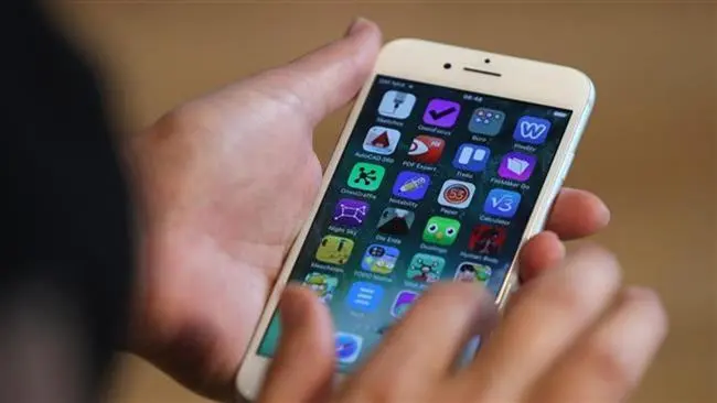 iphonn.jpg