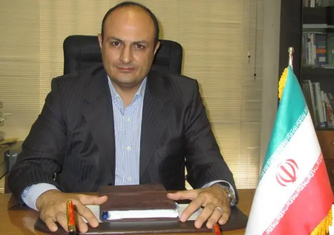 MOHEBINEZHAD.jpg