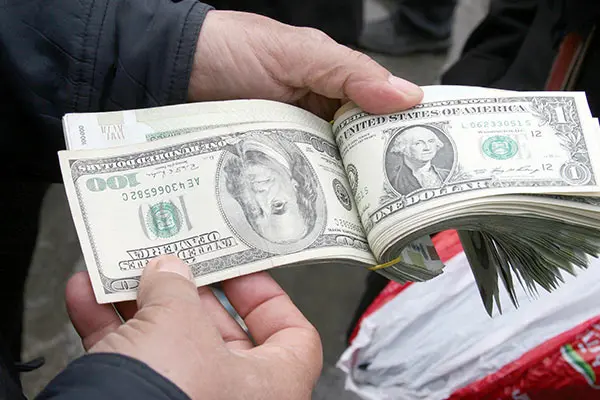 dolar-2002.jpg