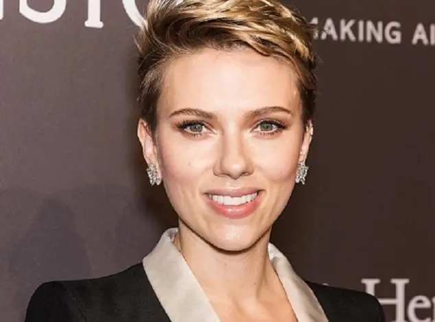 scarlettjohansson.jpg