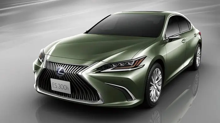 lexus11.jpg