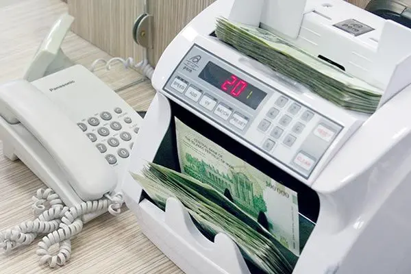 eghtesad-bank.jpg