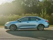 Toyota-CorollaSedan-2020-1024-06