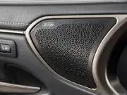 Lexus-ES-2019-1024-bf