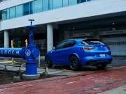 AlfaRomeo-StelvioQuadrifoglioUS-Version-2018-1024-6f