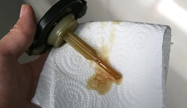 steeringfluid2.jpg