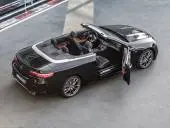 Mercedes-Benz-E53AMGCabriolet-2019-1024-37