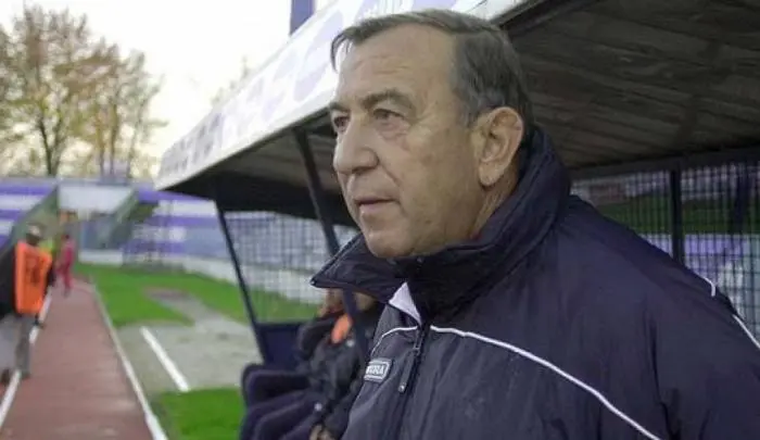 poknekovich.jpg