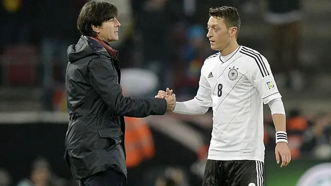 Ozil.jpg