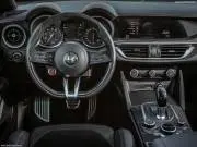 AlfaRomeo-StelvioQuadrifoglioUS-Version-2018-1024-b1