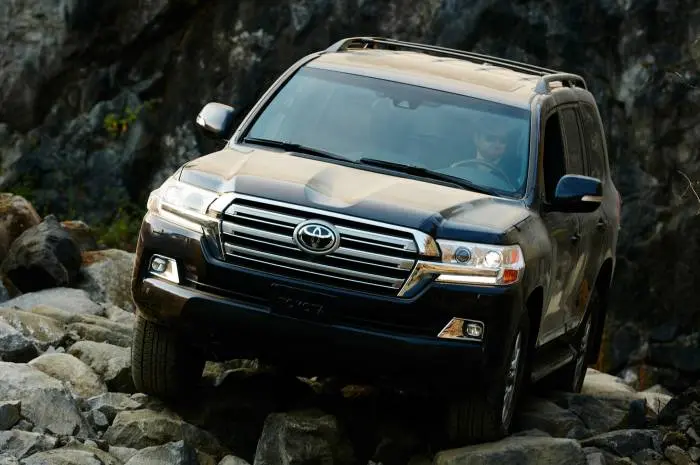 landcruiser.jpg