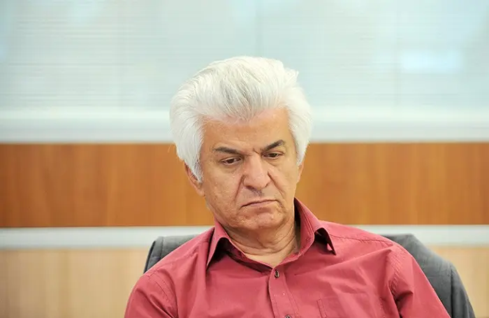 najafimanesh.jpg