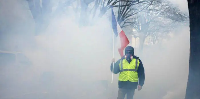 paris-fire07.jpg