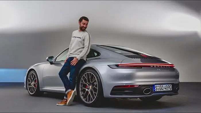 porsche911-3.jpg