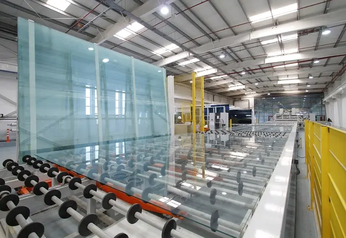 GLASSINDUSTRY.jpg