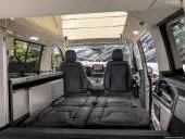 Mercedes-Benz-V-Class-2020-1024-39