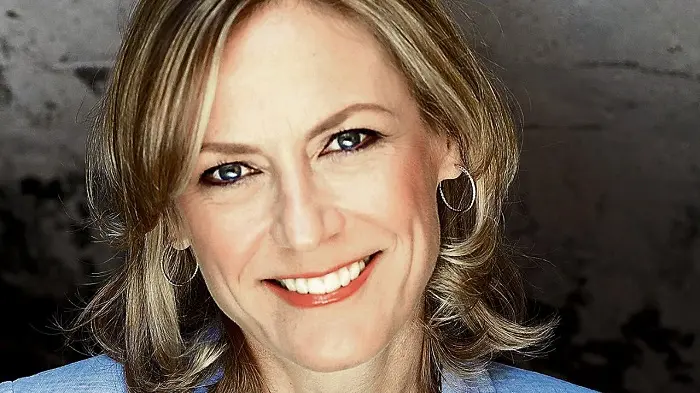 annsarnoff.jpg