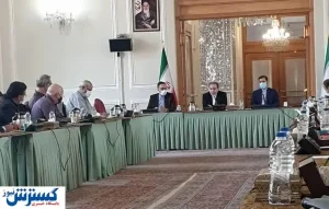 برگزاری جلسه عراقچی با مدیران مسئول مطبوعات