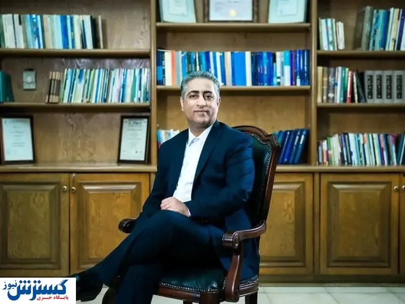 ۸۲ سال بر قله افتخار