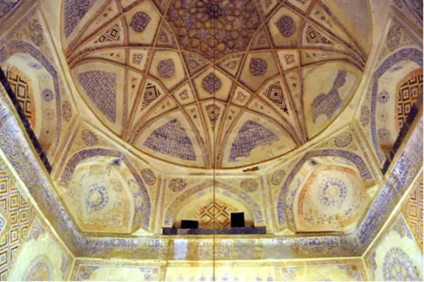گنبد-خانه