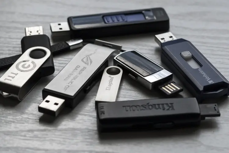 فلش-مموی