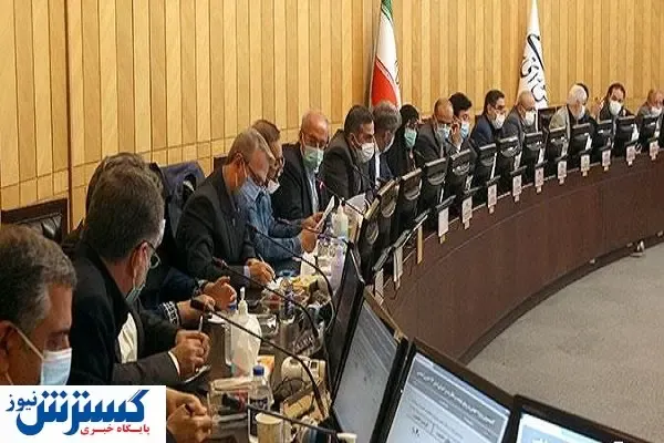 ساختار ستاد کرونا باید تغییر کند