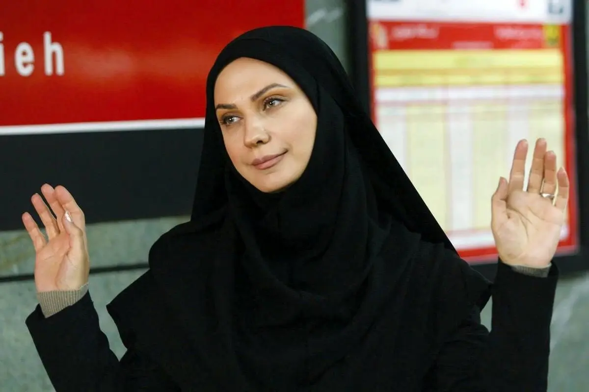 لعیا زنگنه
