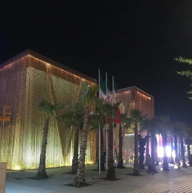 معکوس-اکسپو8