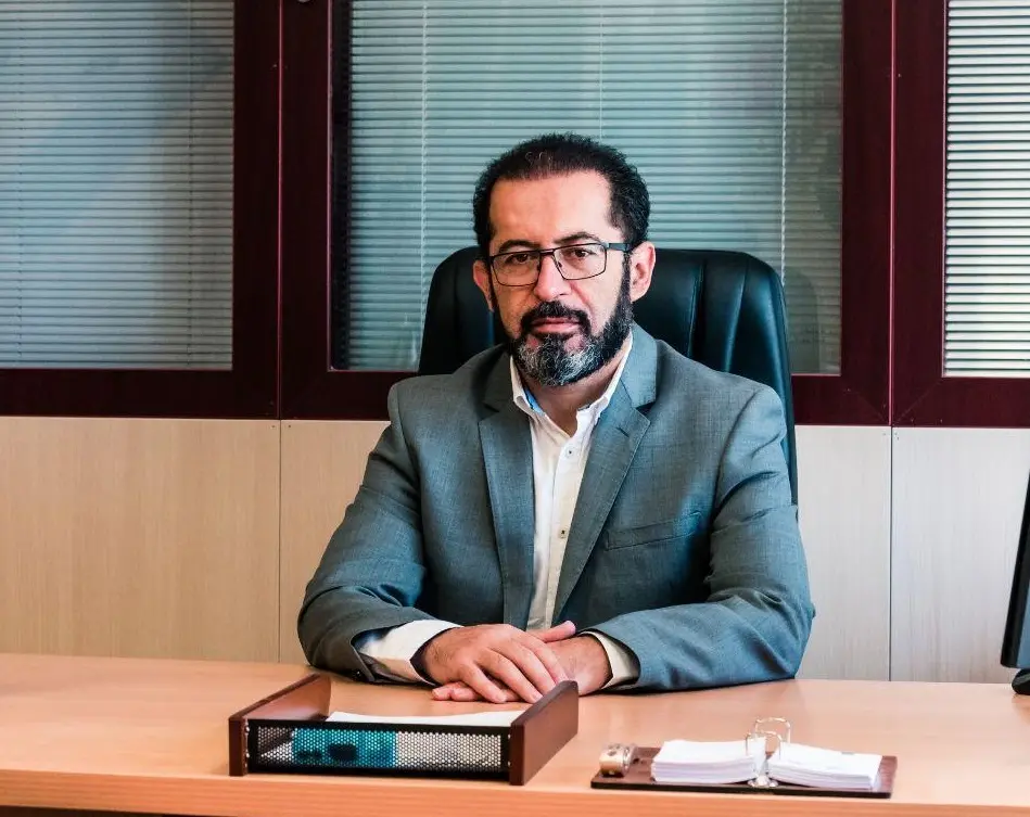 کامبیز-معتمد-وزیری