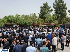 شهید حسن صیاد شیرازی در بهشت زهرا آرام گرفت