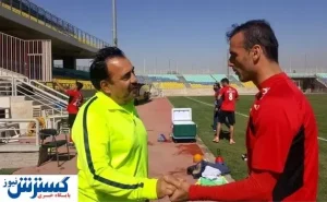 پیشنهاد استقلال را قبول می‌کنم / بقال سر کوچه هم پرسپولیس را قهرمان می‌کند