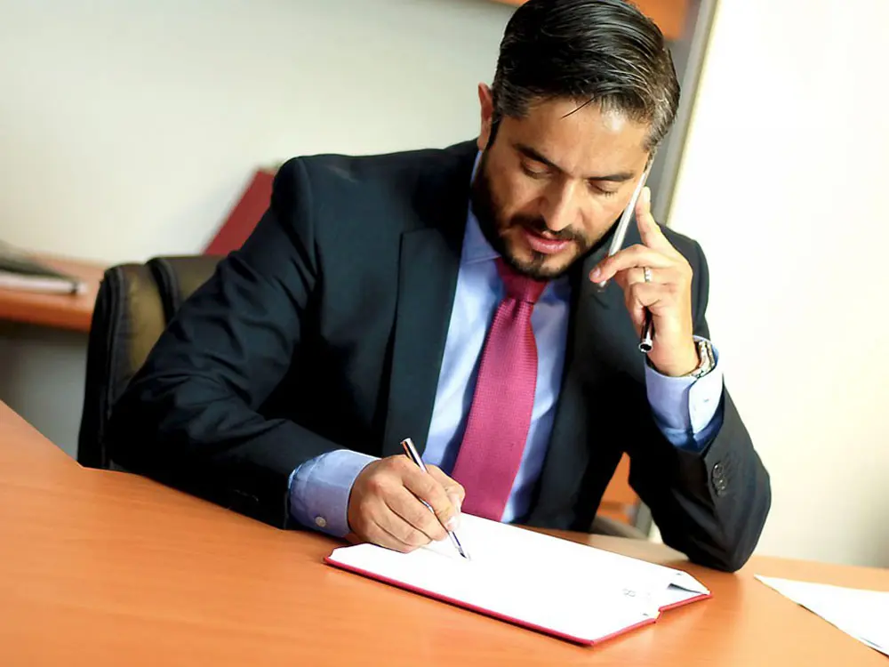 وکیل-مالیاتی