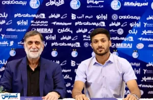 ستاره جدید استقلال به میدان می آید