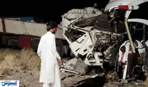 تصادف اتوبوس با تریلی در جاده ایرانشهر + جزییات