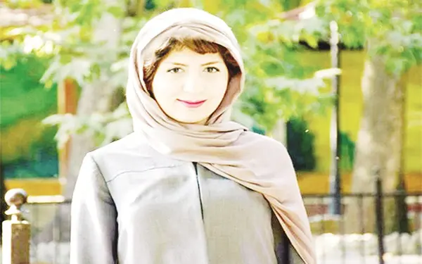 احقاقی