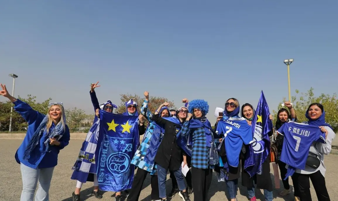 هواداران-استقلال-مس