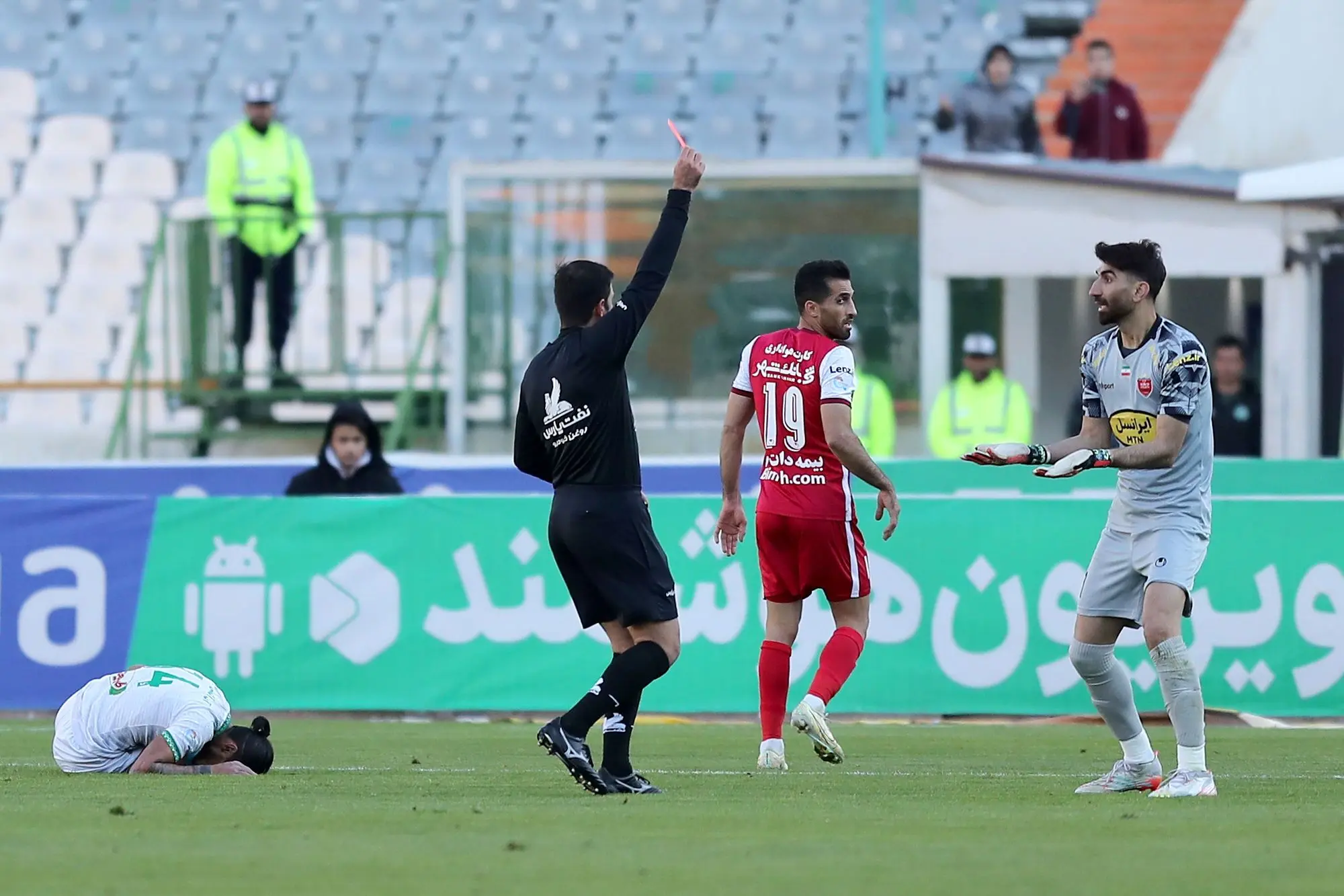 اخراج-بیرانوند