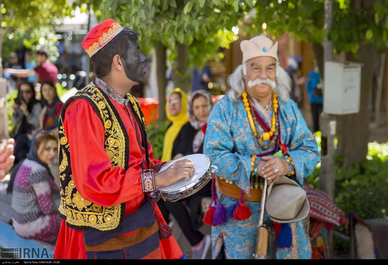 حاجی-فیروز۲