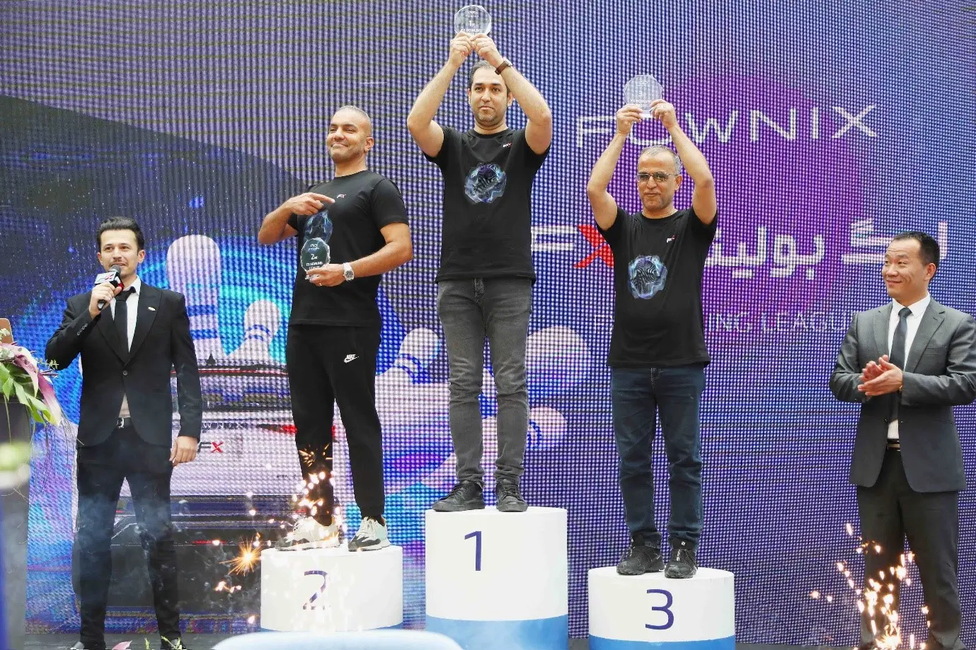 فونیکس3