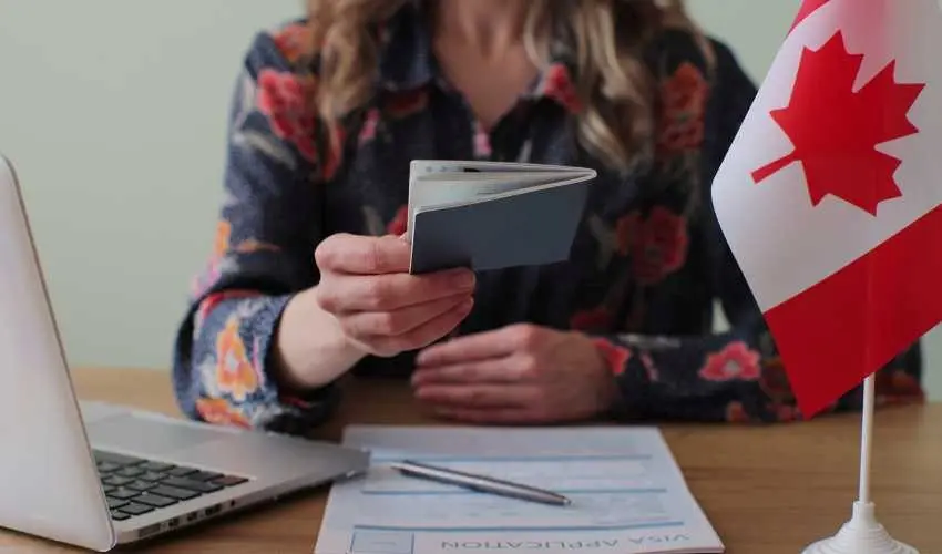 ویزای-کانادا۲