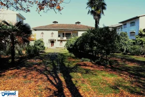 خانه تاریخی در رشت/ سفر به قلب تاریخ قاجار