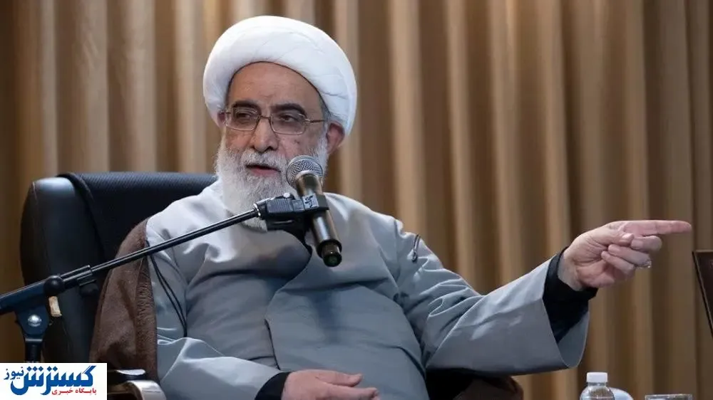 اعتراض عضو شورای نگهبان به دست دادن مرضیه برومند و رضا بابک: کارشان شبیه به فحشا است !