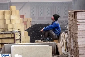 زندگی پرخطر کارگران روزمزد؛ تورم همه چیز را می‌بلعد