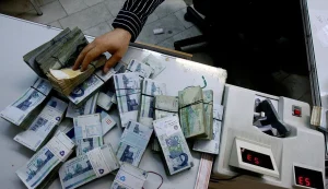 اختلاف دولت و بازنشستگان بر سر یک عدد جنجالی؛ افزایش ۳۶ درصدی حقوق واقعی است؟