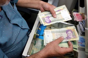 وعده افزایش حقوق در بودجه ۱۴۰۵؛ پزشکیان به قالیباف نامه زد