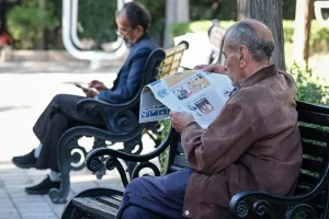 کلاهی گشاد بر سر بازنشستگان؛ حقوق ۲۲ میلیونی هم جوابگوی حداقل‌ های زندگی نیست