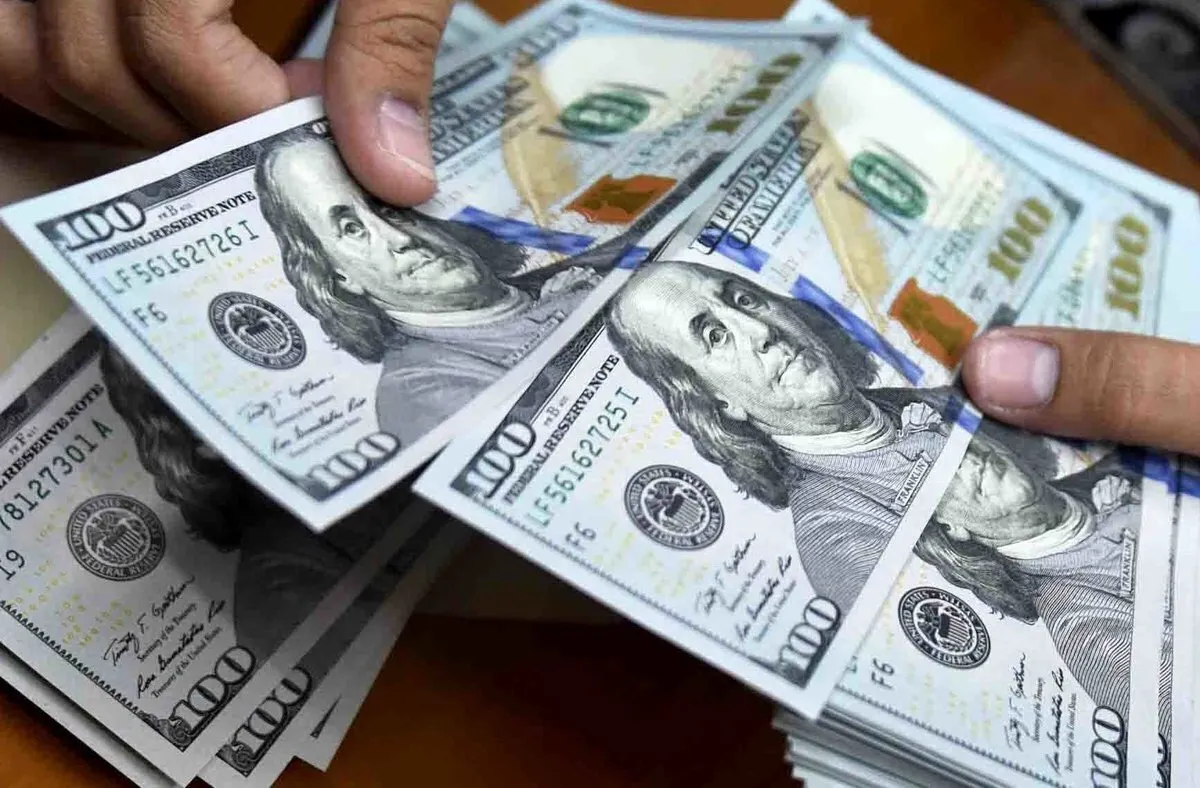 ارزش پول ایران در سراشیبی سقوط؛ وقتی گرانی به اعتراض تبدیل می‌شود